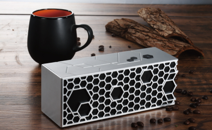 sounder 声德 蜂巢3 蓝牙音箱 379元包邮(需用券)